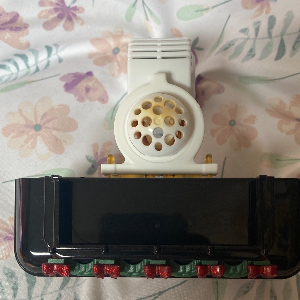 Bath & Body Works Reindeer Train Trolley Light Up Projector Wallflower Plug-In - Picture 2 of 6